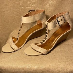 BCBGeneration WEDGES
